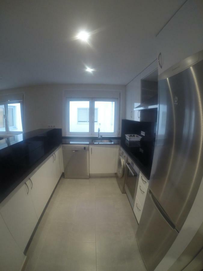 Cerca De Riazor, 3 Habitaciones, Impecable A Coruña Zewnętrze zdjęcie